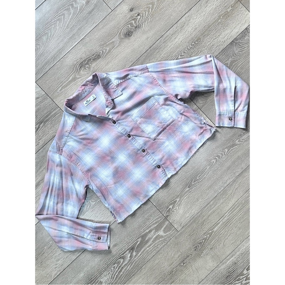 Hollister Cropped Plaid Flannel Long Sleeve